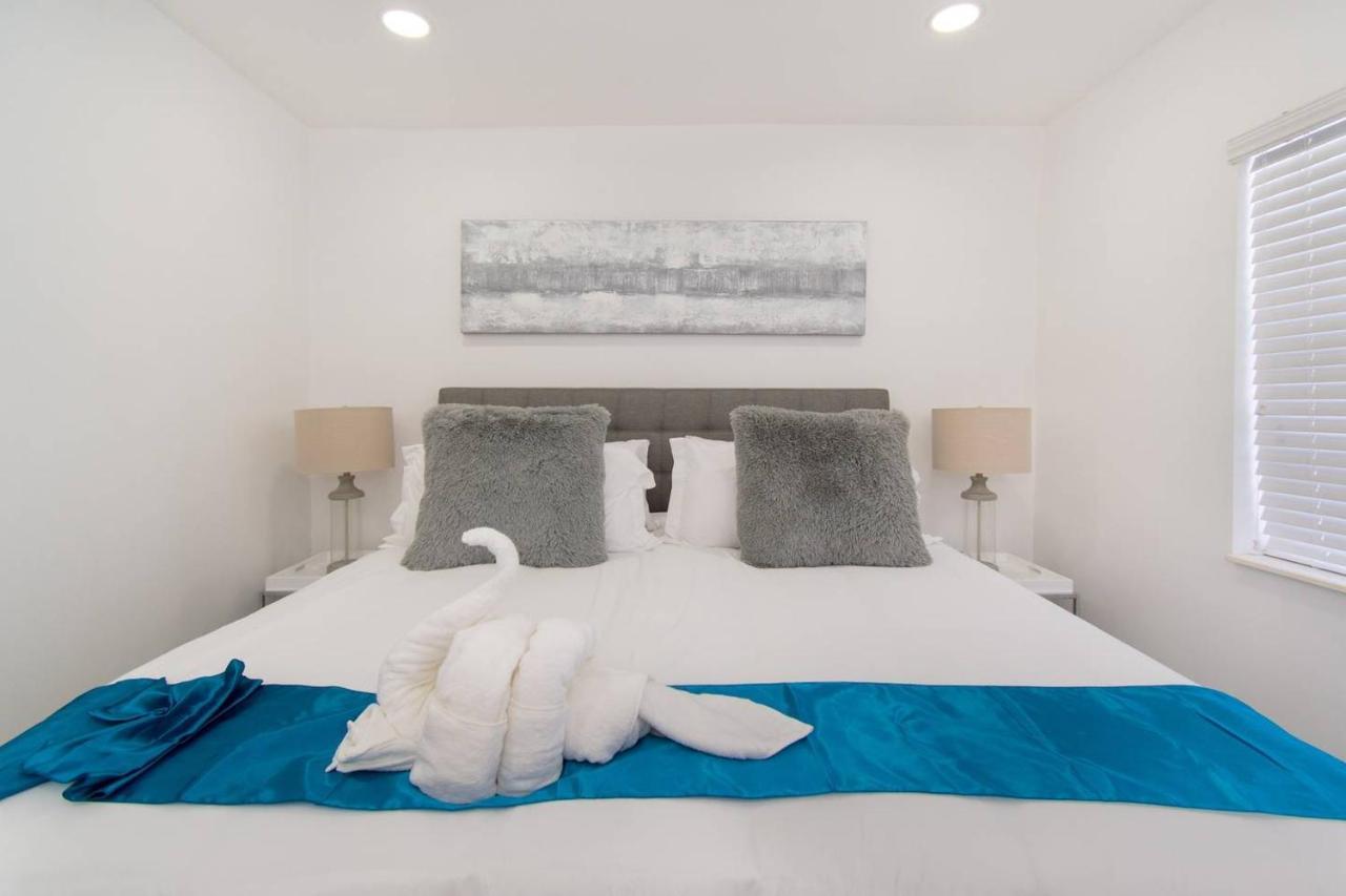 Lovely 1Br W Parking Space & Walk To The Beach #7 할리우드 외부 사진