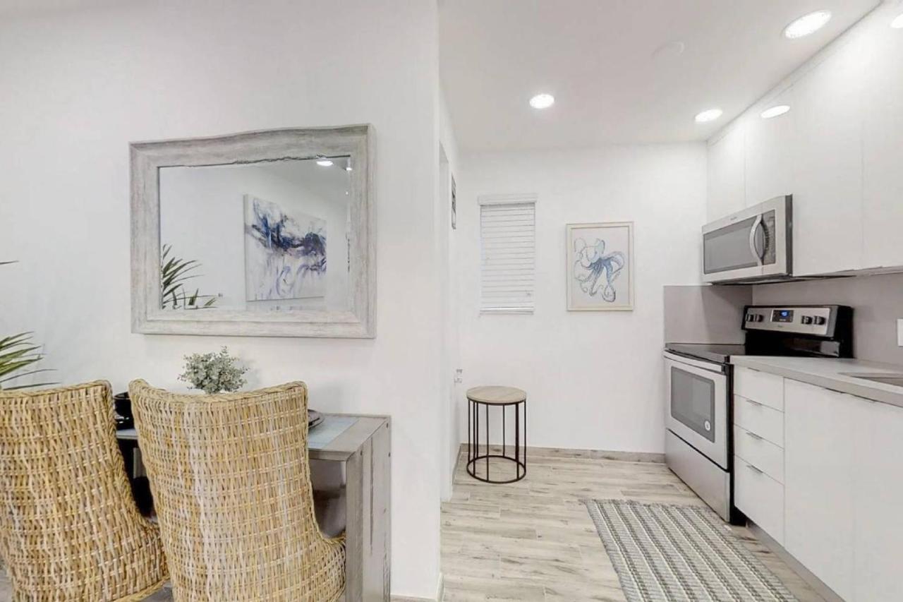 Lovely 1Br W Parking Space & Walk To The Beach #7 할리우드 외부 사진